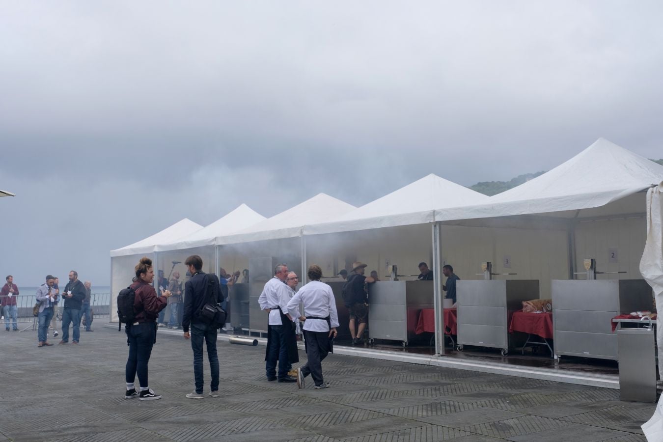 El concurso de parrillas es el evento destacado de la tercera jornada del congreso gastronómico