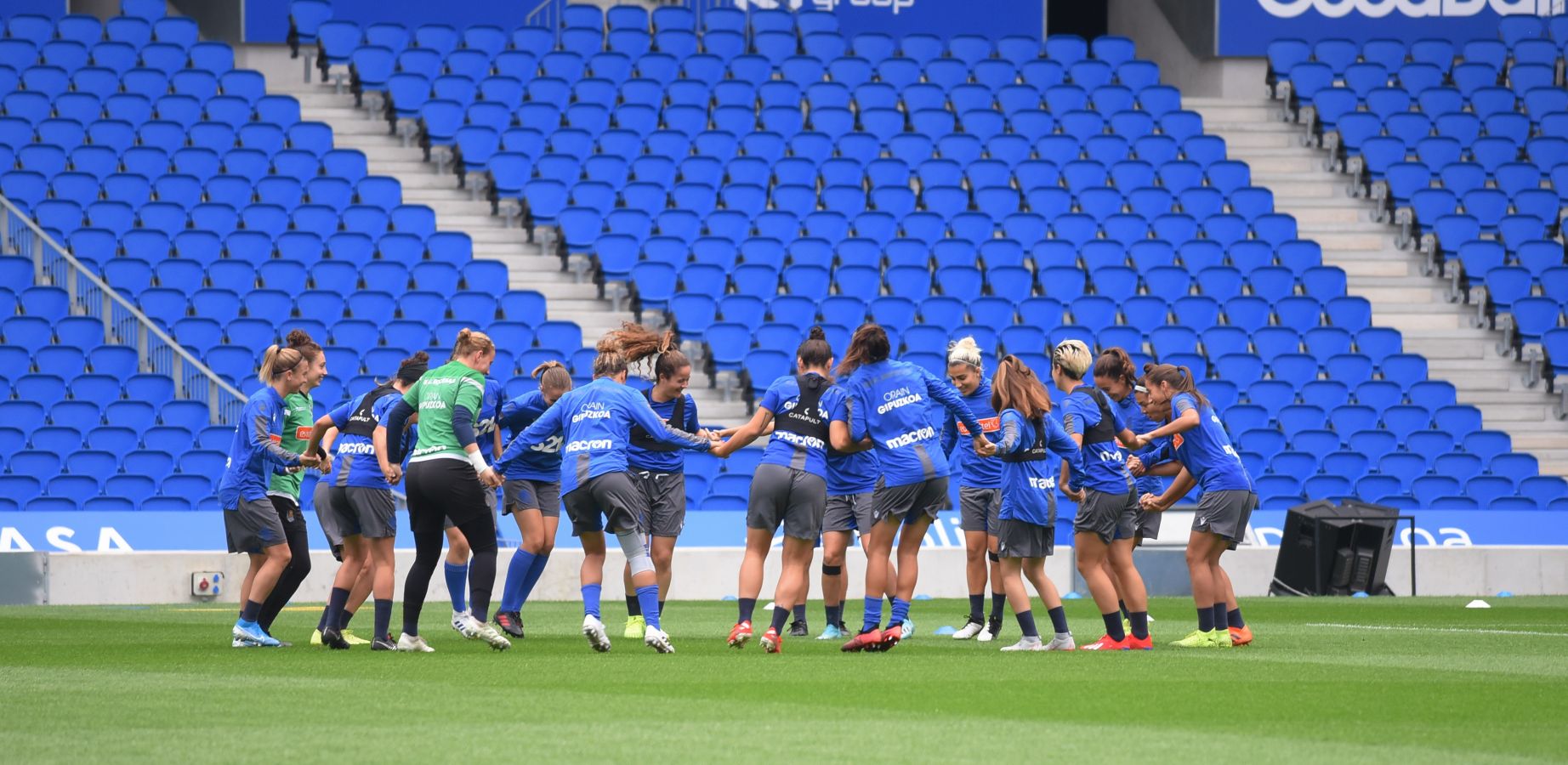 Las de Gonzalo Arconada se han ejercitado en el estadio en la última sesión preparatoria del derbi del domingo ante el Athletic