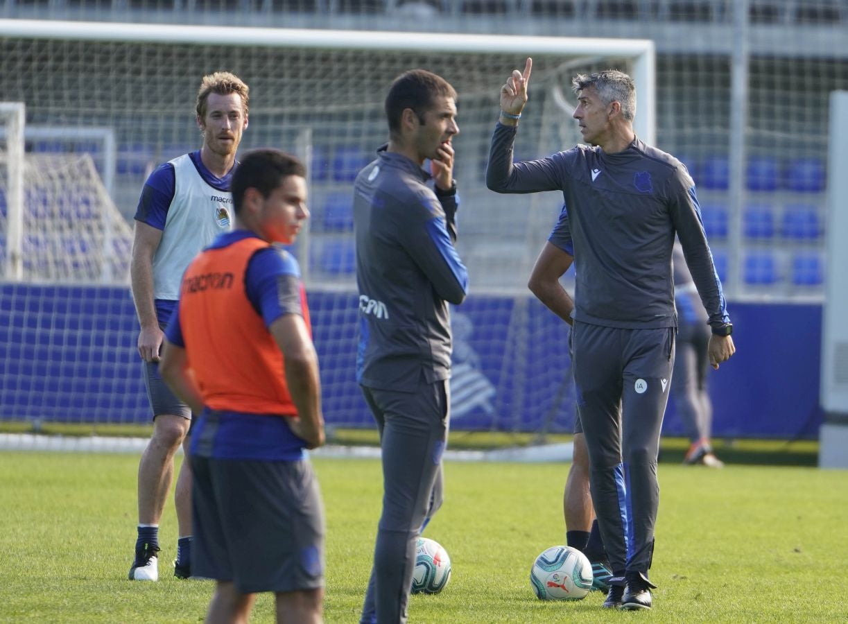 Fotos: Los más pequeños disfrutan viendo el entrenamiento de la Real en Zubieta
