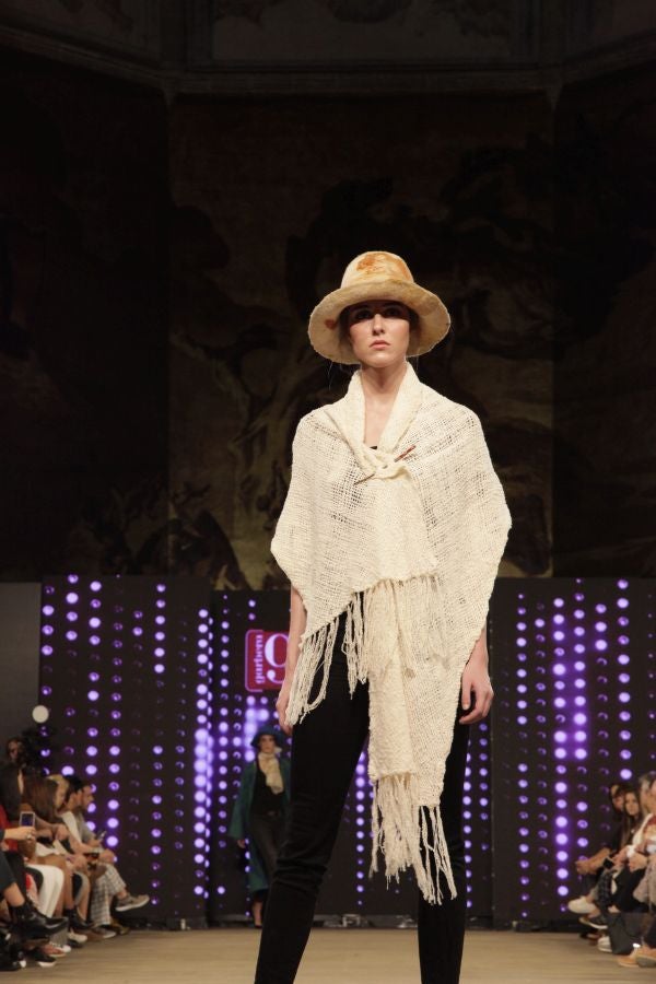 Mosquito Blue, Molupita, O`Farril, La Romantique, Telarista Urbana, Maider Alzaga, Luhei, Testone Hojas, Laia Varela, Davidi Dú, Anhelo, Sastrería Aldabaldetreku e Inge Zubeldia han desfilado en la pasarela de San Telmo este sábado 