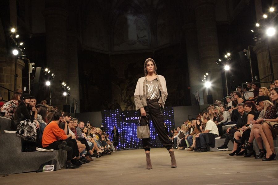 Mosquito Blue, Molupita, O`Farril, La Romantique, Telarista Urbana, Maider Alzaga, Luhei, Testone Hojas, Laia Varela, Davidi Dú, Anhelo, Sastrería Aldabaldetreku e Inge Zubeldia han desfilado en la pasarela de San Telmo este sábado 