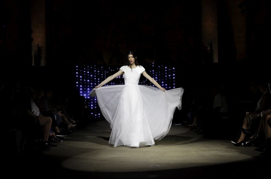 Mosquito Blue, Molupita, O`Farril, La Romantique, Telarista Urbana, Maider Alzaga, Luhei, Testone Hojas, Laia Varela, Davidi Dú, Anhelo, Sastrería Aldabaldetreku e Inge Zubeldia han desfilado en la pasarela de San Telmo este sábado 