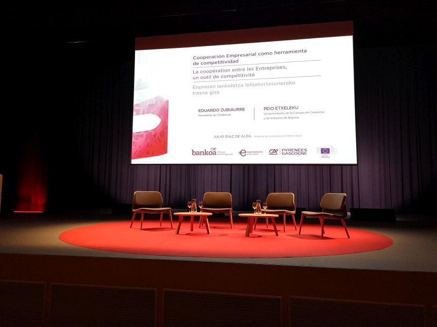 Fotos: Diálogos de la Eurorregión en Ficoba