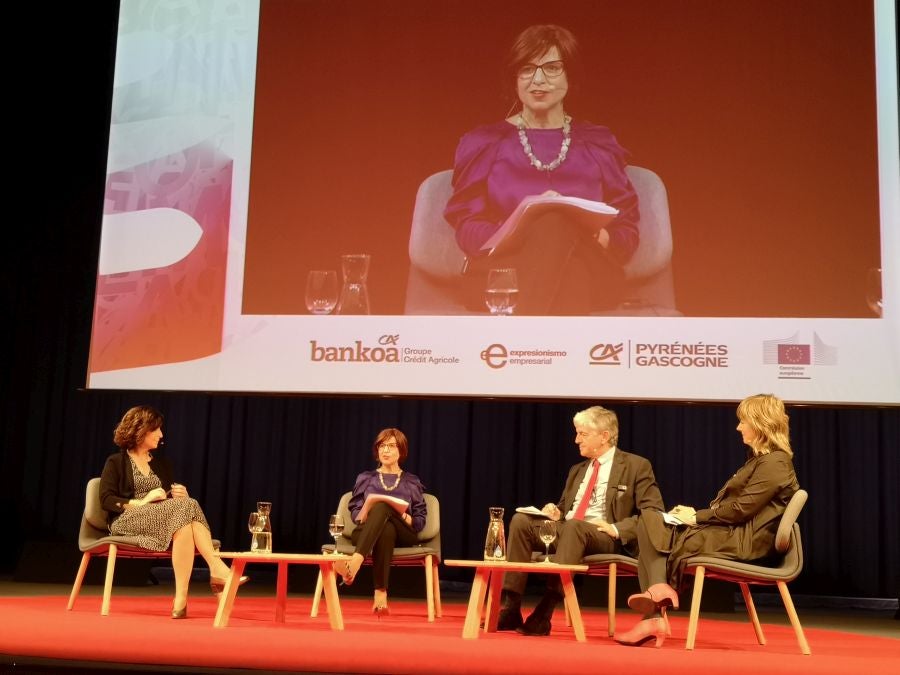 Fotos: Diálogos de la Eurorregión en Ficoba