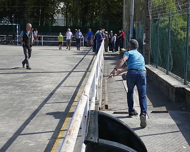 La cubierta del Jolastoki es una de las peticiones de los vecinos del barrio de Aiete.