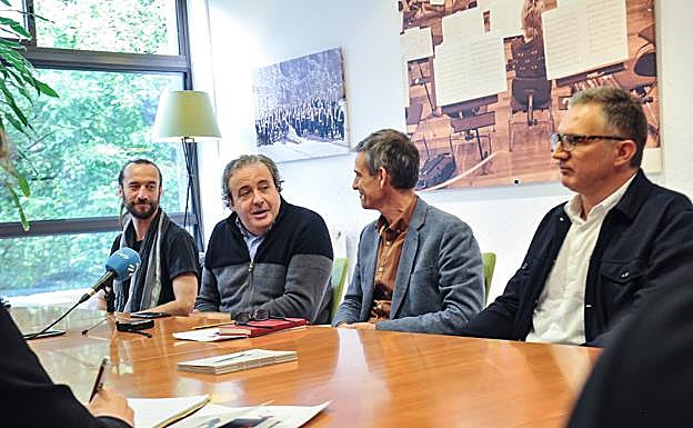 Jamixel Bereau, Juanjo Mena, Oriol Roch y Gabriel Erkoreka. 