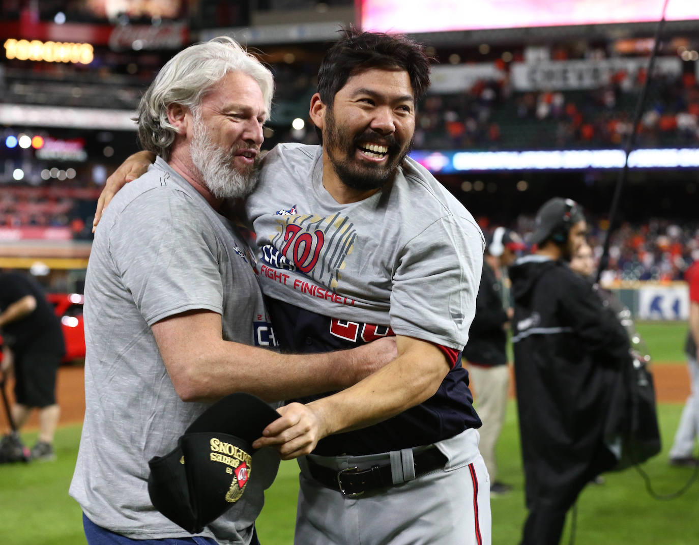 Los Washington Nationals se impusieron a los Houston Astros por 6-2 en el séptimo y decisivo juego, conquistando las Series Mundiales de béisbol por primera vez en su historia. 