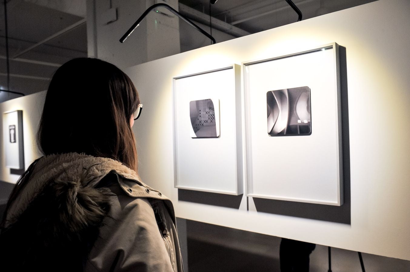 El fotógrafo bilbaino Aitor Ortiz expone en la sala Artegunea de Tabakalera sus 'impresiones íntimas' sobre el artista catalán