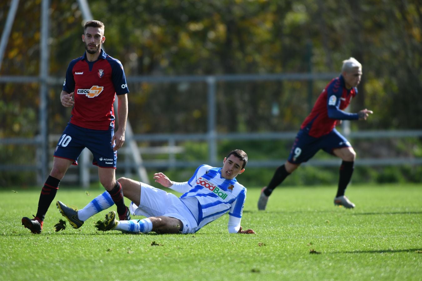 Los de Imanol Alguacil han puesto el juego y las ocasiones, pero los rojillos se han llevado el partido