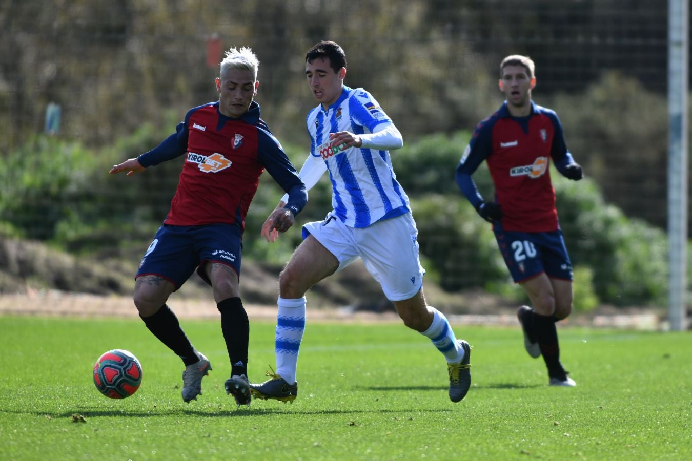 Los de Imanol Alguacil han puesto el juego y las ocasiones, pero los rojillos se han llevado el partido