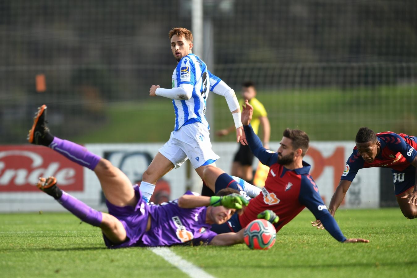 Los de Imanol Alguacil han puesto el juego y las ocasiones, pero los rojillos se han llevado el partido