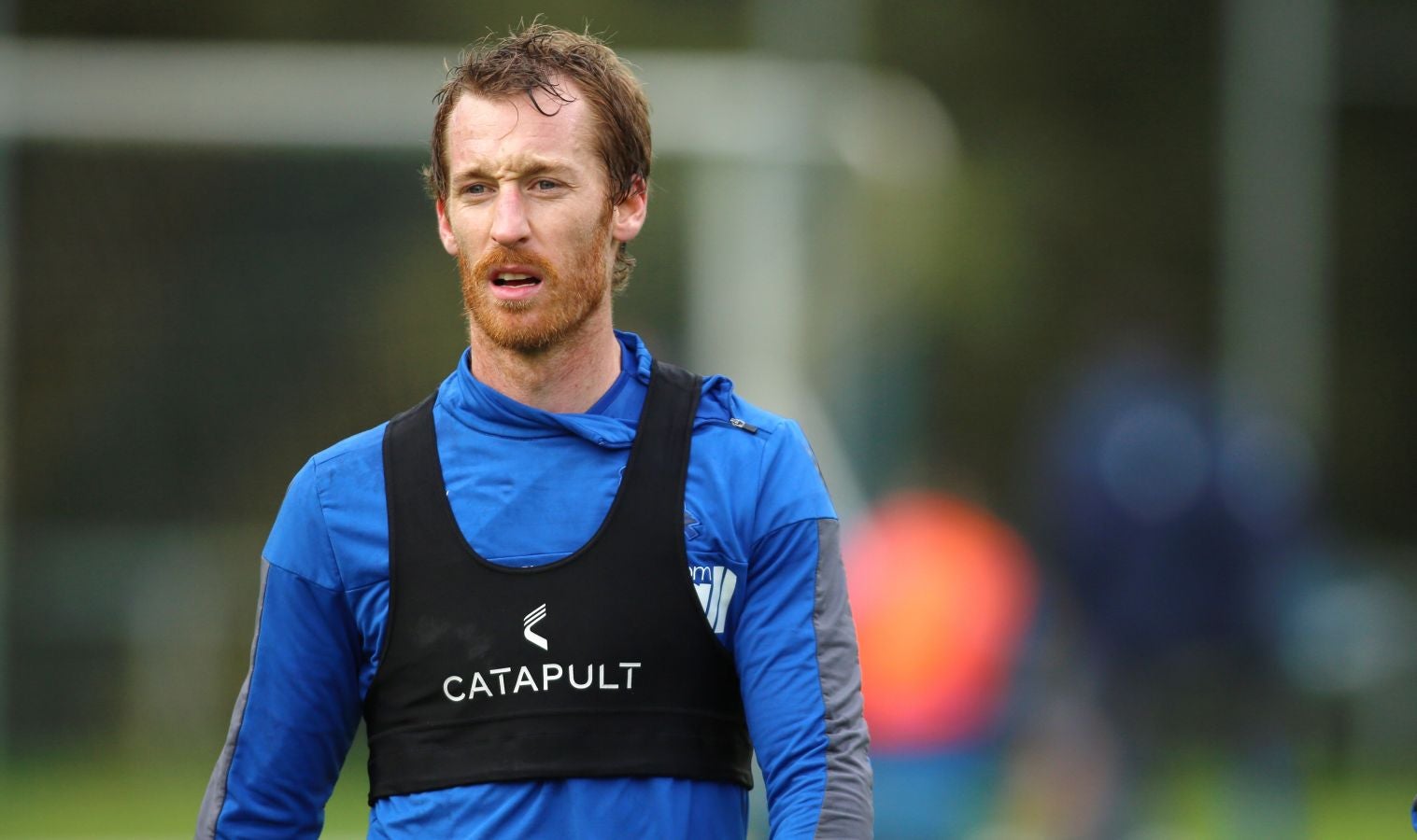 Moyá, Remiro, Zubiaurre, Llorente, Zaldua, Monreal, Merino, Zurutuza, Zubeldia, Portu y Willian José han saltado al verde. 