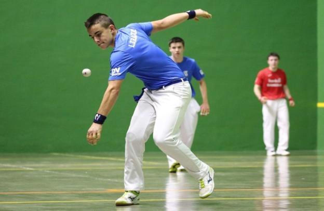 Iker Larrazabal, en el Torneo Bankoa-DV de 2018. 