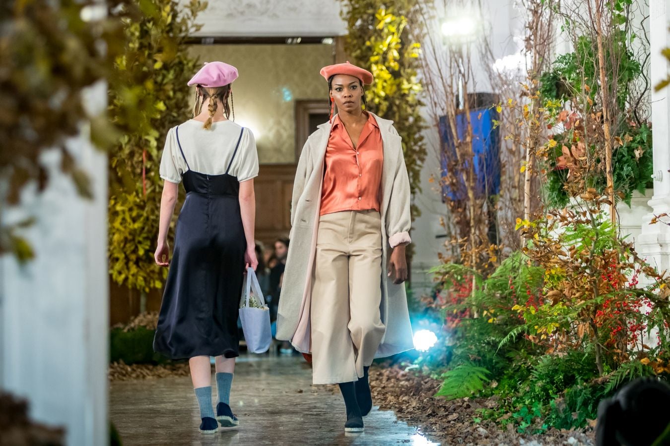 El desfile que tuvo lugar en el Palacio de Miramar abre la Semana de Prevención de Residuos de Gipuzkoa.