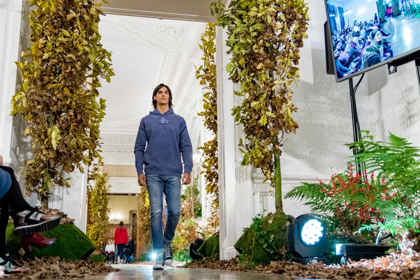 El desfile que tuvo lugar en el Palacio de Miramar abre la Semana de Prevención de Residuos de Gipuzkoa.