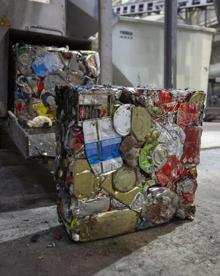 Imagen secundaria 2 - La incineradora empezará a tratar los primeros residuos la próxima semana