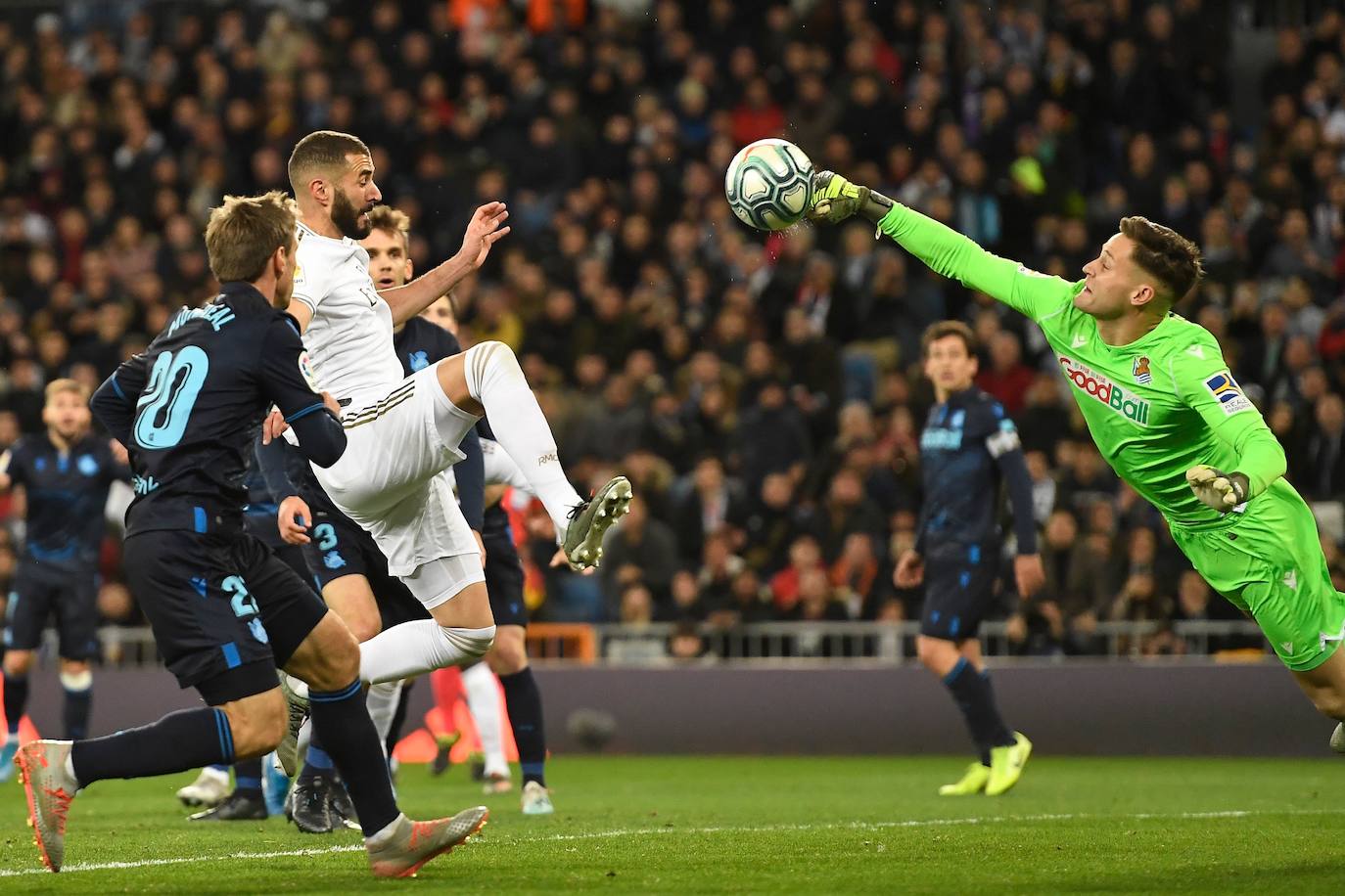 Las imágenes más destacadas del Real Madrid - Real Sociedad en el Bernabéu. 