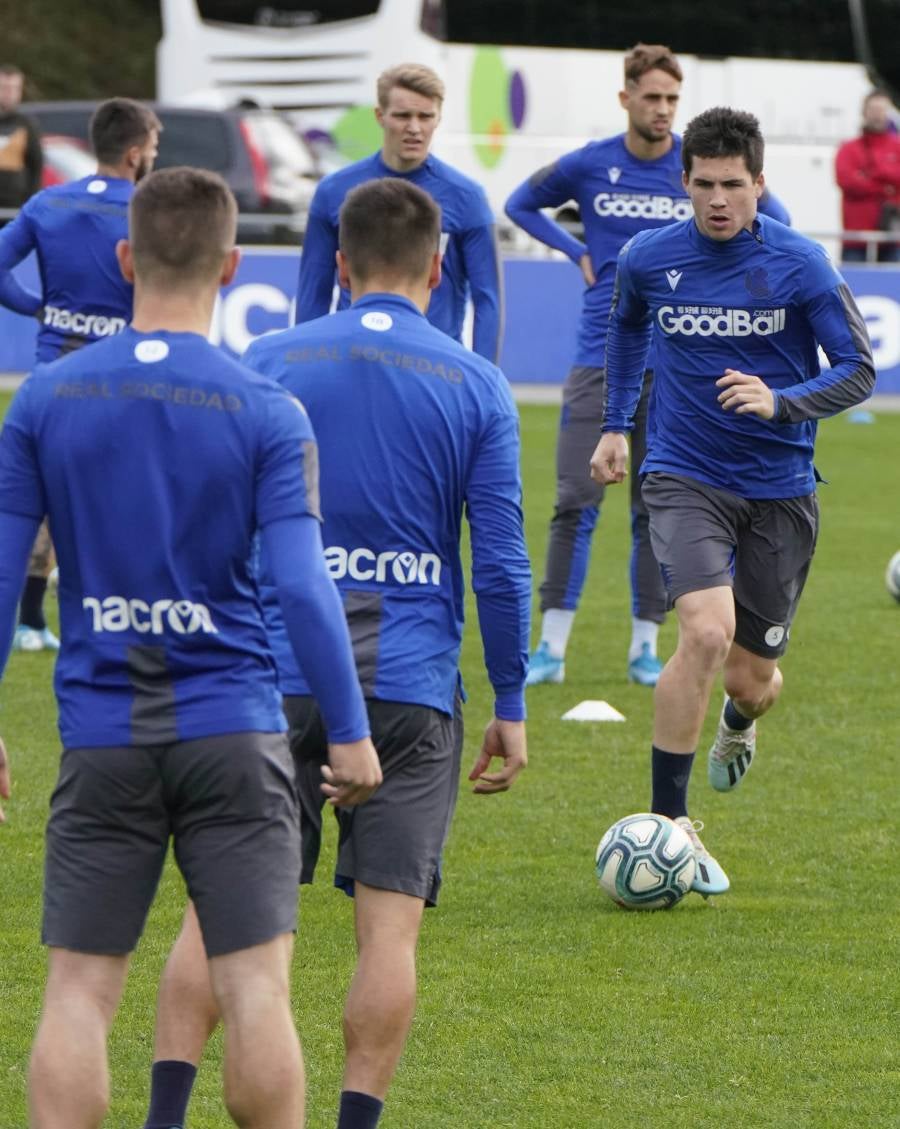 El conjunto de Imanol Alguacil se ha ejercitado en Zubieta.