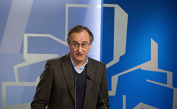 Alfonso Alonso, durante una comparecencia en el Parlamento Vasco. 