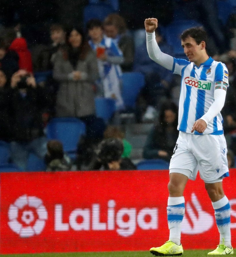 La Real Sociedad vence 4-1 al Eibar en el Reale Arena. 