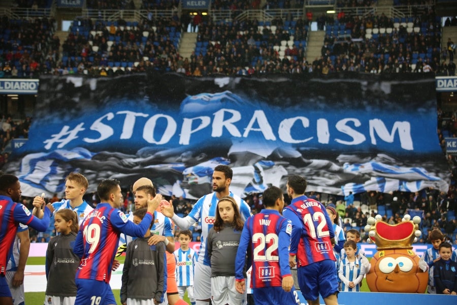 La Real Sociedad vence 4-1 al Eibar en el Reale Arena. 