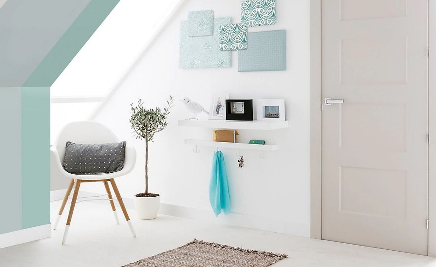 La primera impresión es la que cuenta. Los recibidores y las entradas deben ser prácticos, pero no perder a su vez el estilo y la esencia de la casa