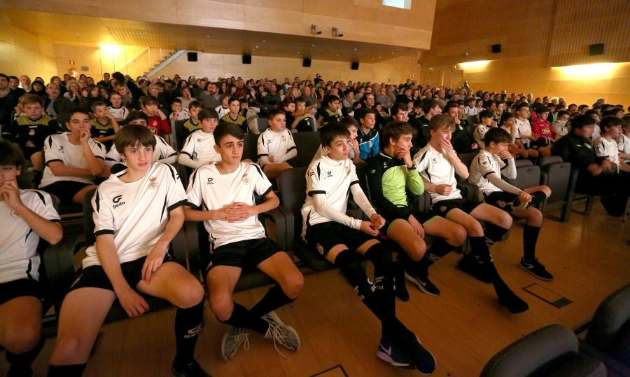 Fotos: Presentación de las plantillas del Real Unión