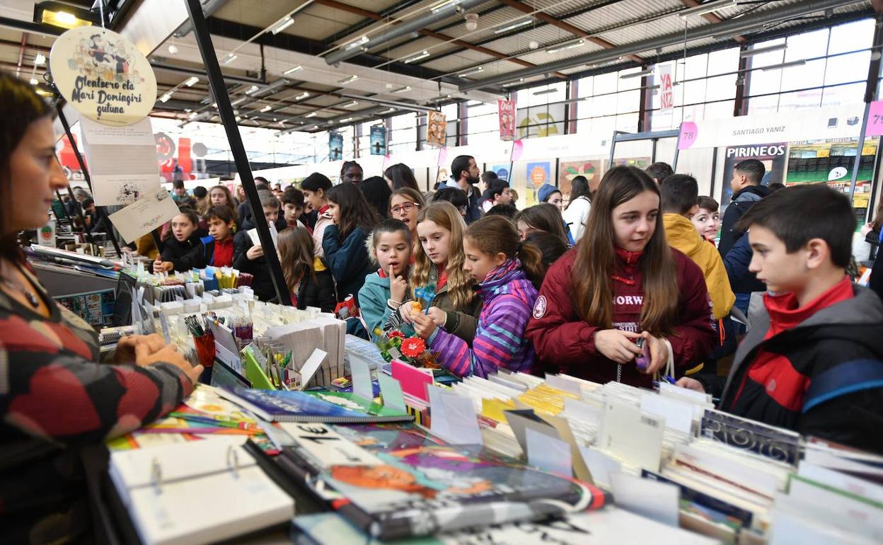 Durangoko Azokako 54. edizioari hasiera eman diote