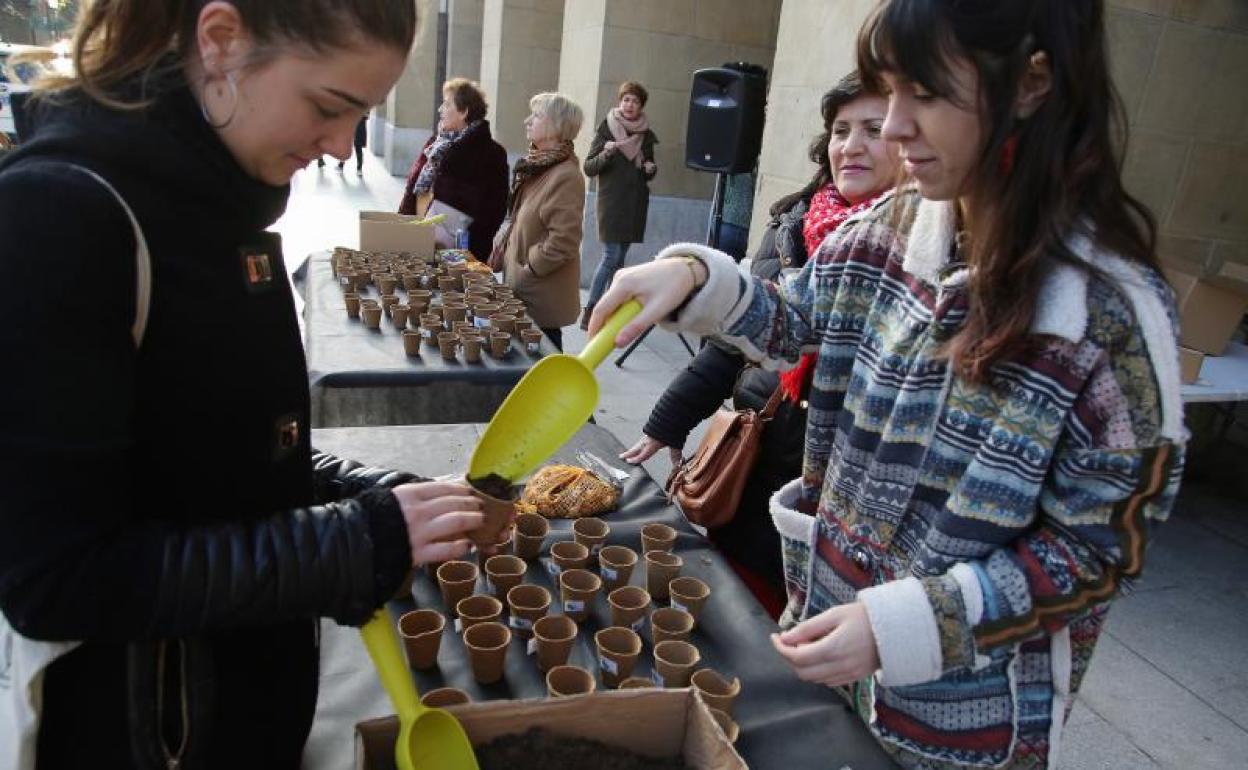 La actividad a favor del voluntariado celebrado este jueves en Donostia.