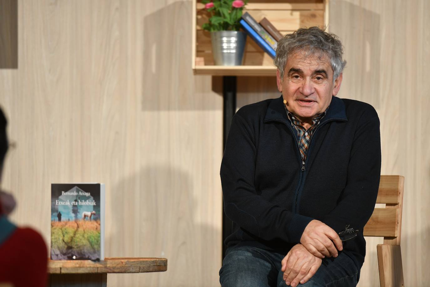 Fotos: Sormena bor-bor, Azokaren bigarren egunean