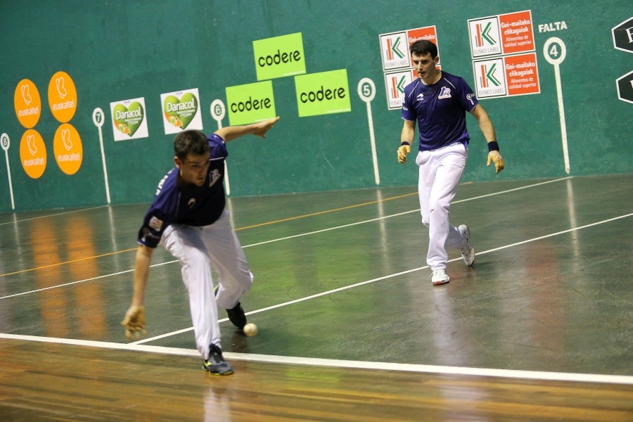 Fotos: Victoria de Altuna III y Ladis Galarza