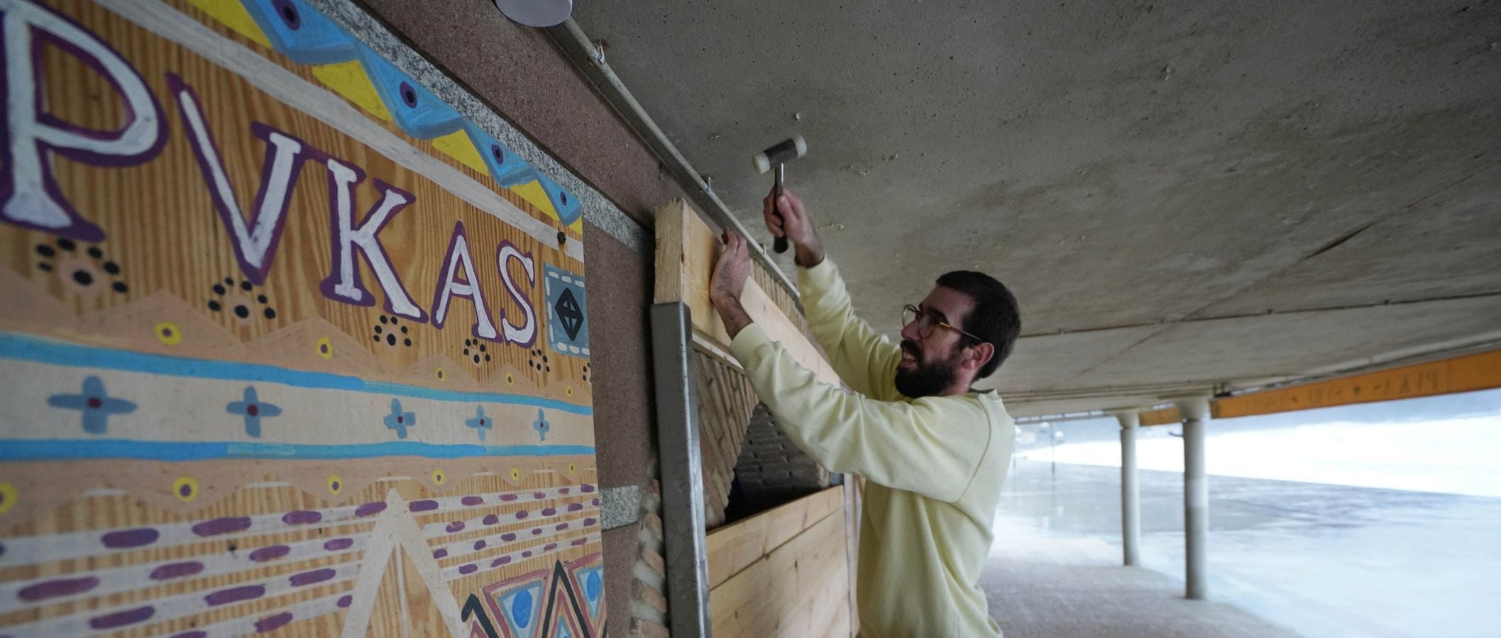 Olas de más de nueve metros ponen en jaque este viernes al litoral guipuzcoano