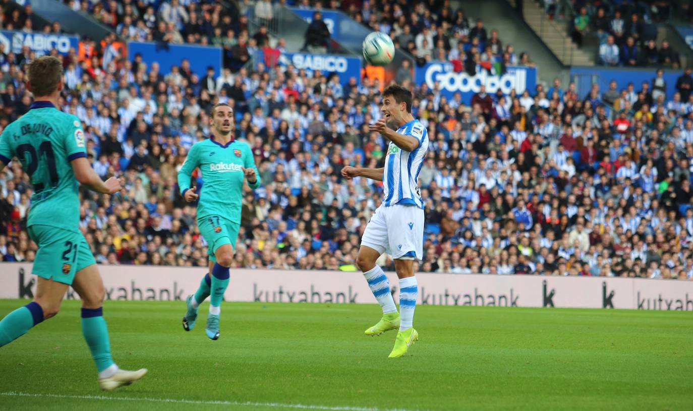 La Real Sociedad y el FC Barcelona han empatado a dos en el Reale Arena. 