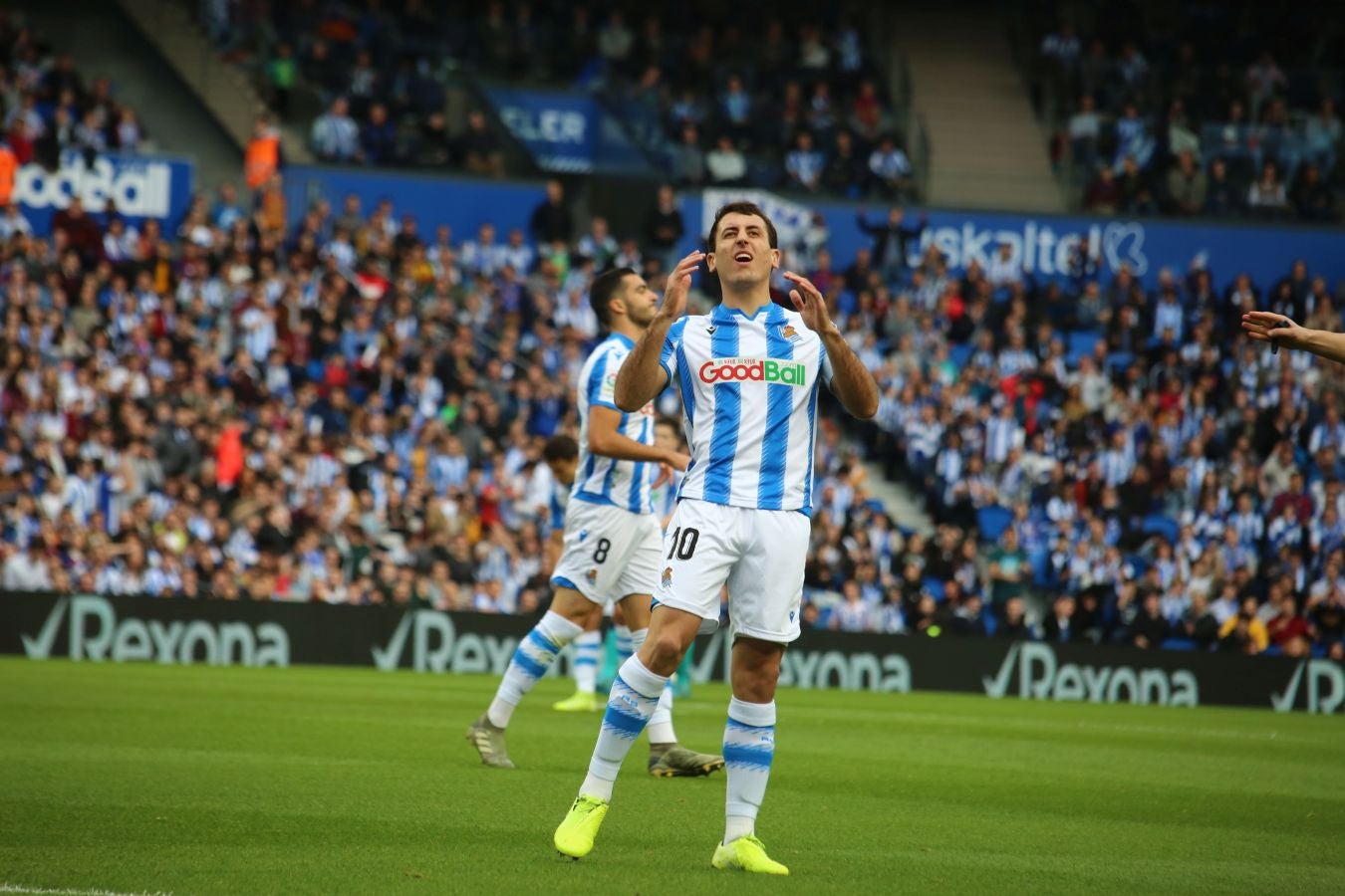 La Real Sociedad y el FC Barcelona han empatado a dos en el Reale Arena. 