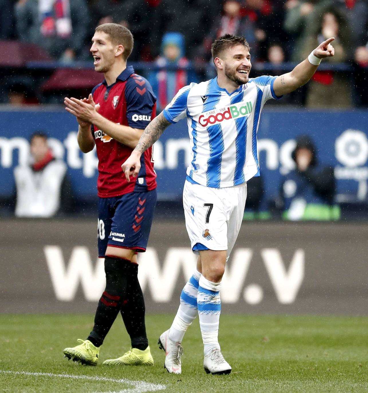 Fotos: Las mejores imágenes del Osasuna - Real Sociedad en El Sadar