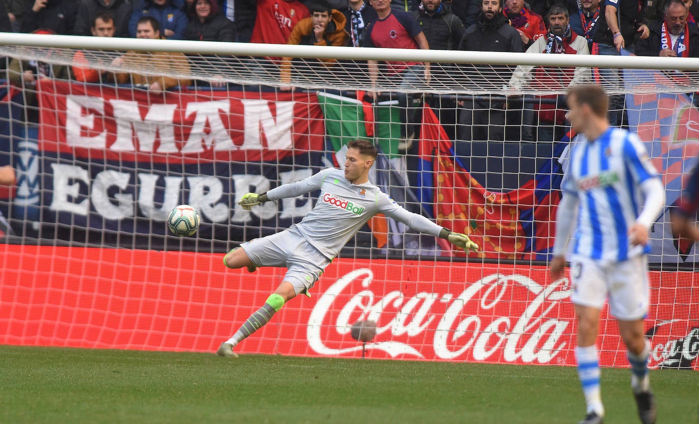Fotos: Las mejores imágenes del Osasuna - Real Sociedad en El Sadar