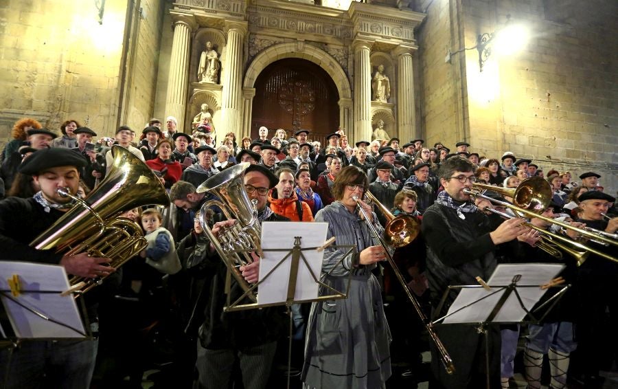 Fotos: Olentzero recorre Errenteria