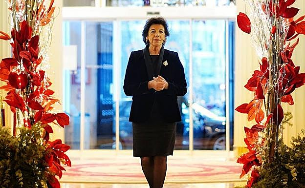 Isabel Celaá: «Habrá investidura y habrá Gobierno, descartamos unas terceras elecciones»