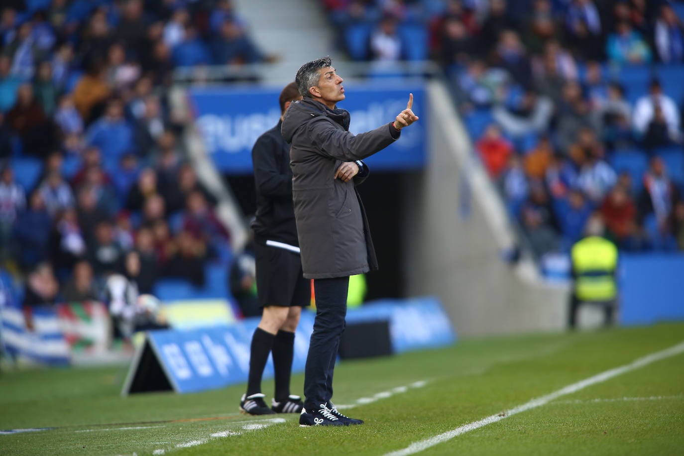 Willian José ha adelantado a la Real en el marcador al descanso, pero el Villarreal ha remontado con los goles de Trigueros de penalti, y Cazorla tras la revisión del VAR