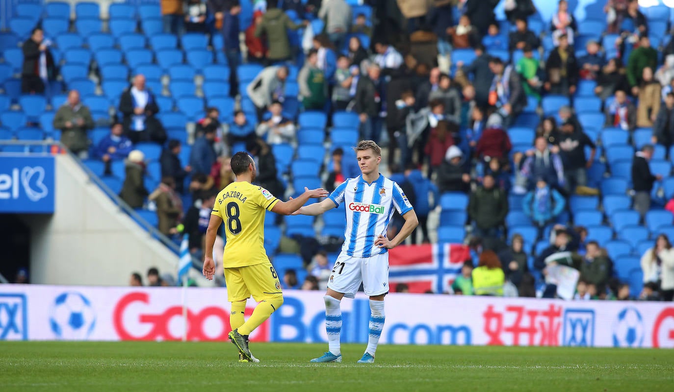 Willian José ha adelantado a la Real en el marcador al descanso, pero el Villarreal ha remontado con los goles de Trigueros de penalti, y Cazorla tras la revisión del VAR
