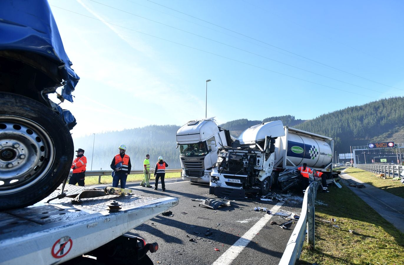 Como consecuencia del accidente, diez personas han resultado heridas, dos de ellas en estado muy grave