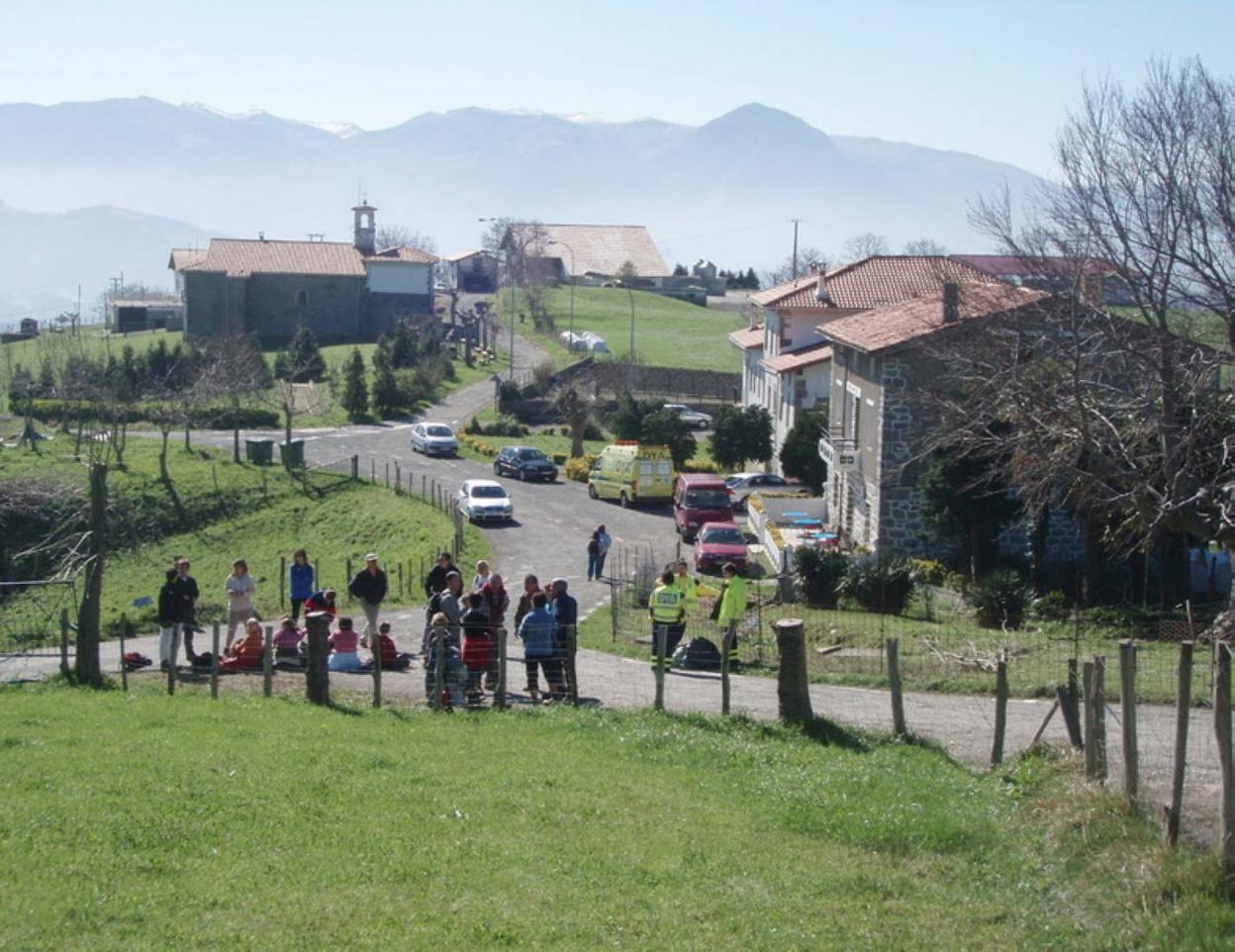 Mendizales en el barrio tolosarra de Urkizu.