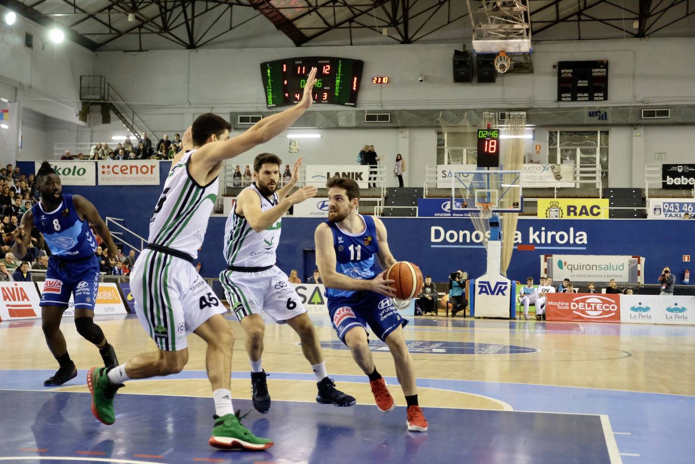 El Delteco Gipuzkoa Basket estrenó este viernes el año en San Sebastián con una victoria ante el Cáceres (72-64).