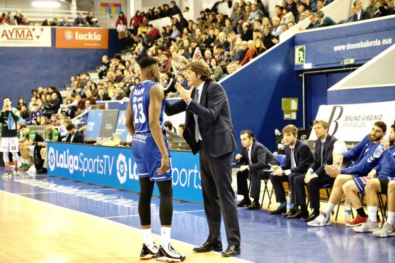 El Delteco Gipuzkoa Basket estrenó este viernes el año en San Sebastián con una victoria ante el Cáceres (72-64).