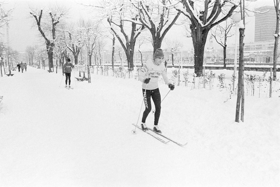 El paseo Bizkaia se convirtió por unos días en un lugar idóneo para practicar esquí de fondo