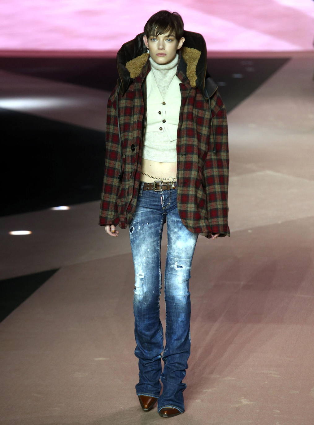 Estos días se celebra la Semana de la Moda de MIlán, con las propuestas más atrevidas de diseñadores de hoy y ayer.