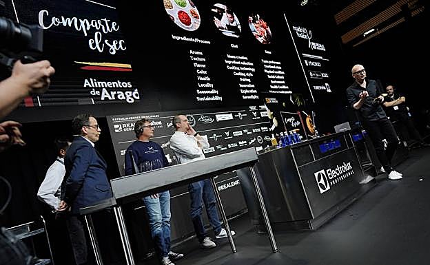 Un momento de la ponencia sobre inteligencia artificial.