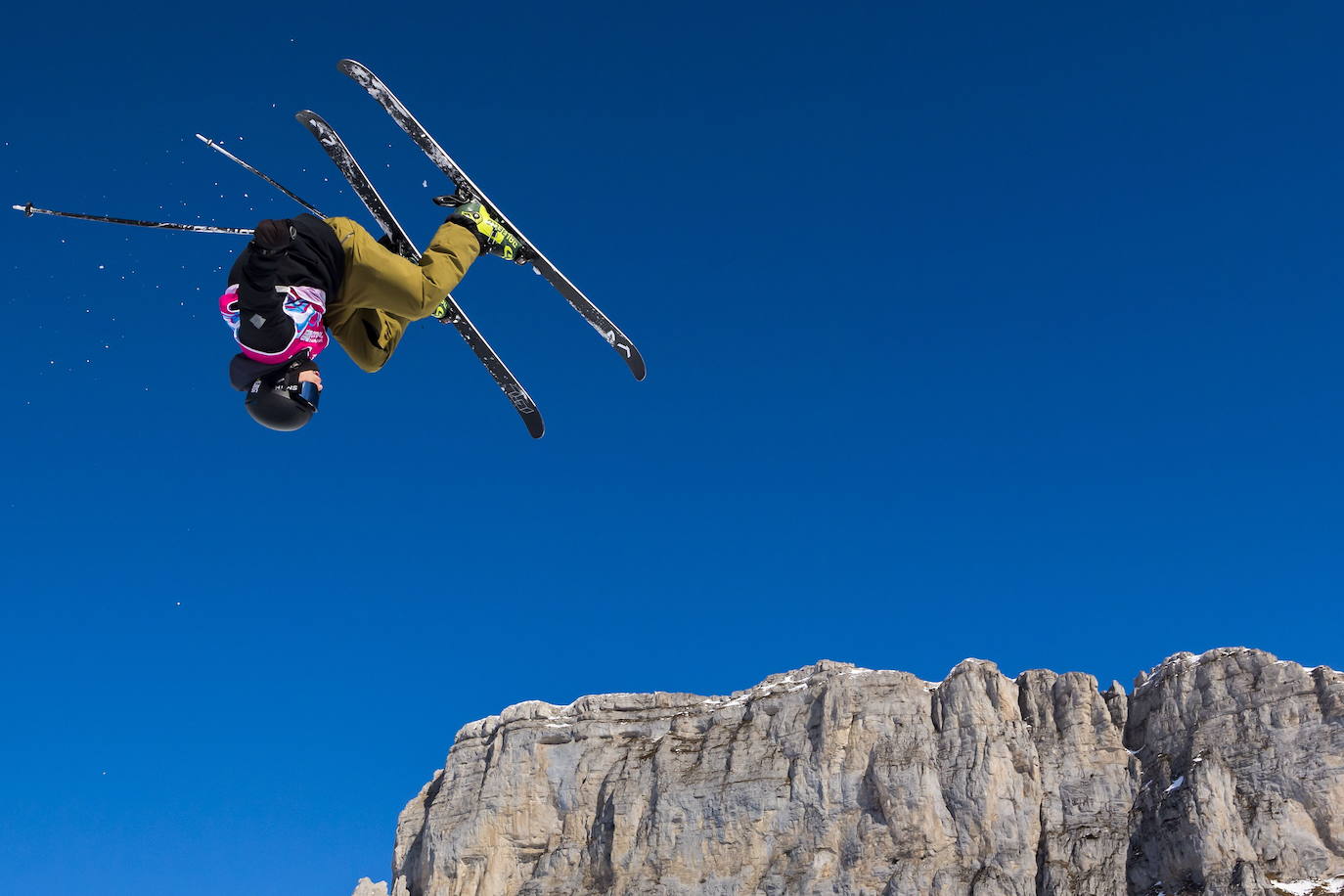 Esta semana se ha disputado el snowboard cross de los Juegos Olímpicos de la Juventud de Invierno de Lausana 2020, que ha ofrecido espectaculares imágenes.