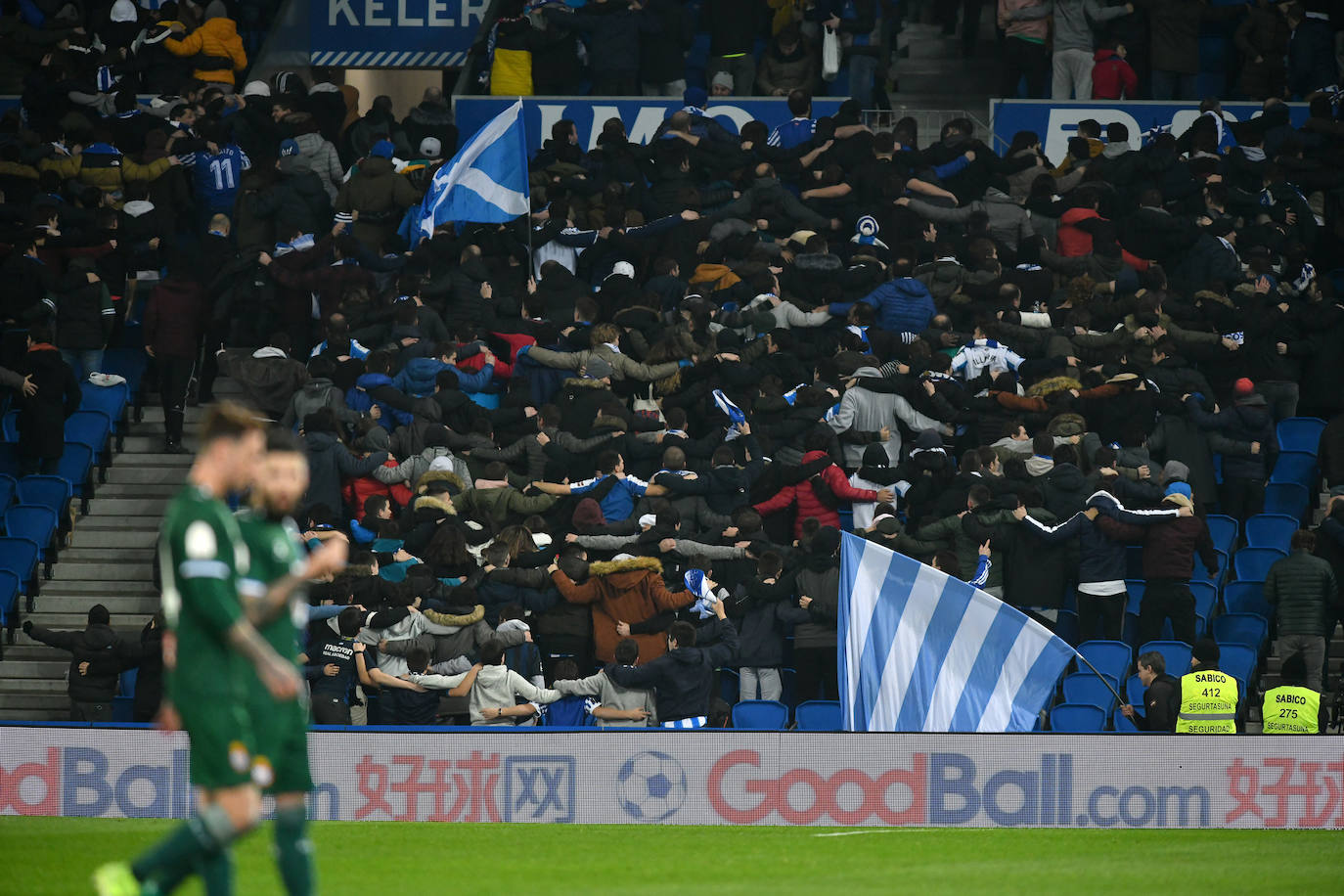 Buen ambiente en la eliminatoria copera que ha enfrentado a los realistas contra el Espanyol