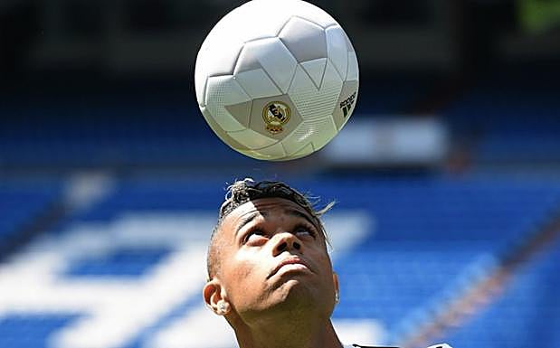Mariano, con la camiseta del Real Madrid.